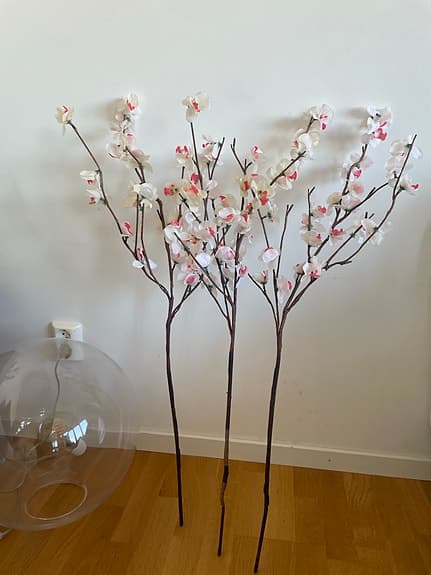 Konstgjorda blomkvistar konstblommor vit/rosa