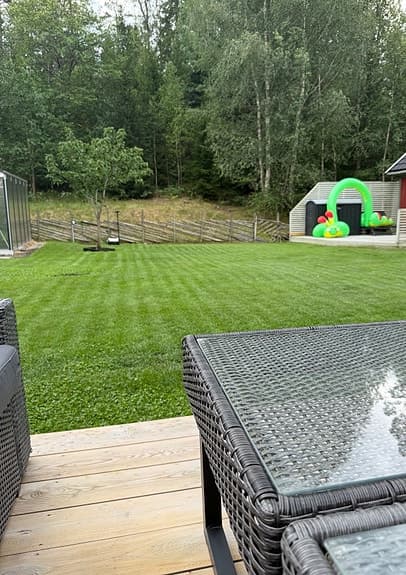 Ecovacs O800 RTK Trådfri Robotgräsklippare