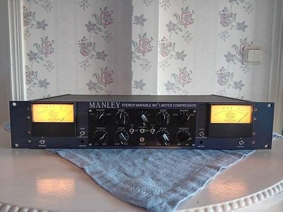 Manley Variable MU Compressor Limiter