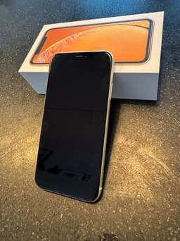 iPhone XR med nytt batteri och skärm