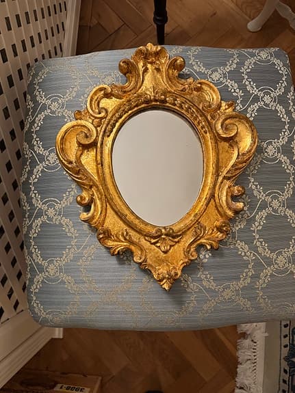 Spegel oval guld