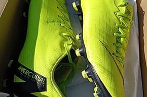 Fotbollsko Nike Mercurial  storlek 41
