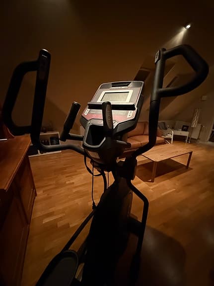 Crosstrainer svart
