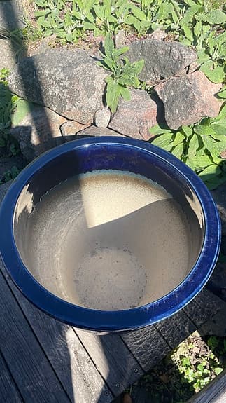 Blå glaserad kruka i keramik