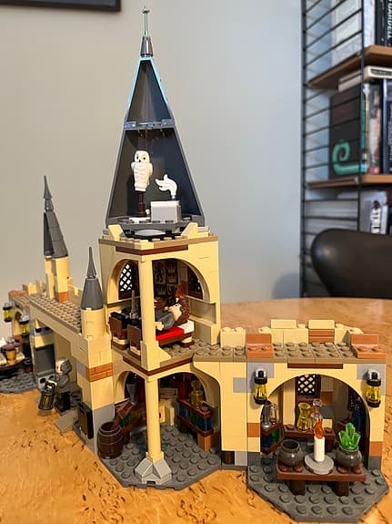 LEGO Harry Potter Piskande pilträdet vid Hogwarts