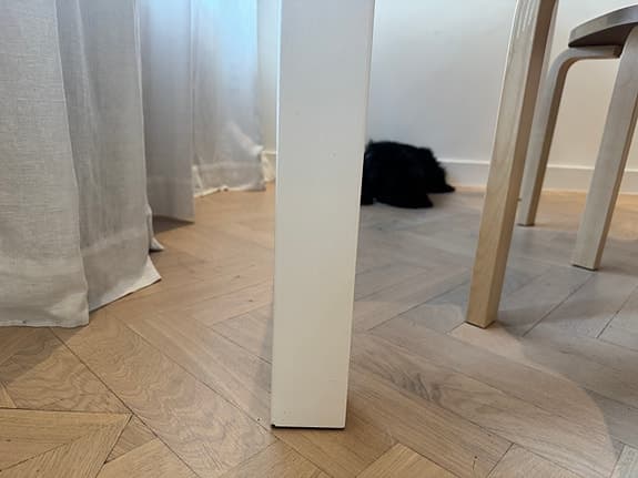 SÄLJES: IKEA LANEBERG utdragbart matbord, vitt - 700 kr
