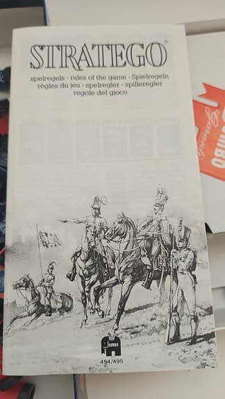 Stratego Vintage Brädspel (1983) – Komplett Set + Original Manual | Klassiker
