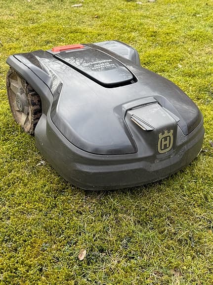 Husqvarna Automower 315 Mark II – Fint skick OBS! Endast 3 år gammalt