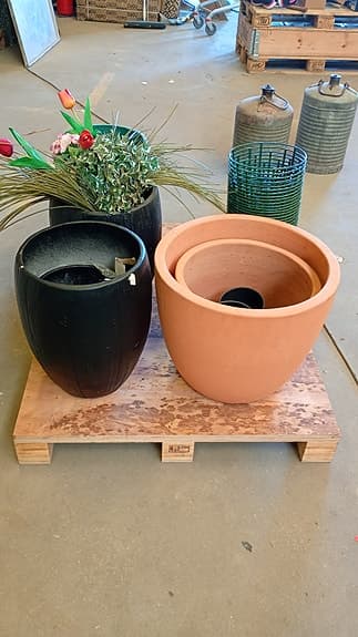 Krukor set terrakotta och svart