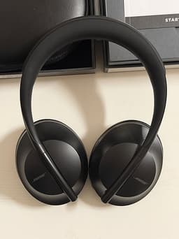 Bose 700 - Noise Cancelling Headphones