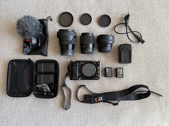 Sony A6400 + Sigma f/1.4 TRIO – Komplett Creator Kit (Redo direkt!)