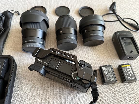 Sony A6400 + Sigma f/1.4 TRIO – Komplett Creator Kit (Redo direkt!)