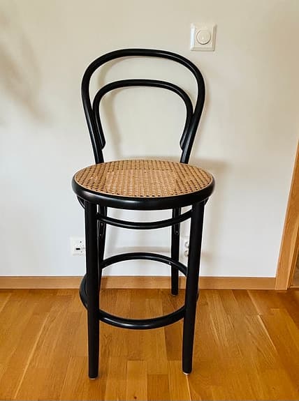 Ton No 14 Barstol Rotting 61 cm, Svart