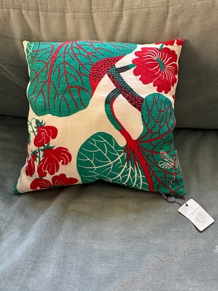 Svenskt tenn Kudde - Blommig