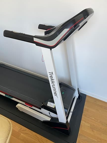 Trekkrunner TR4400 löpband – Toppskick & redo för hämtning!