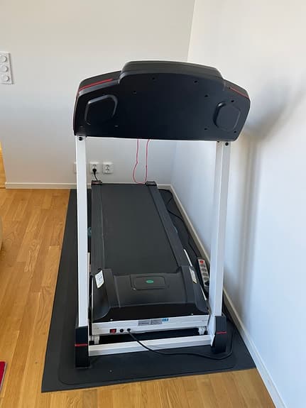 Trekkrunner TR4400 löpband – Toppskick & redo för hämtning!