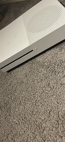 Microsoft Xbox One S spelkonsol vit