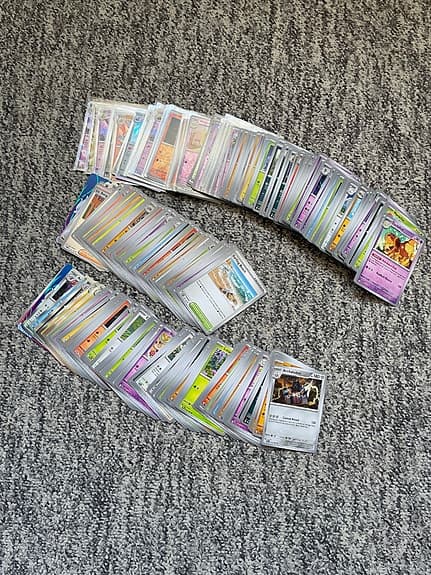 Pokémon Phantasmal Flames, Mega Evolution & Paldean Fates bulk, cirka 380 kort