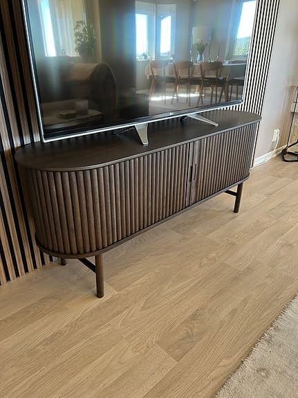 Mio TV-bänk