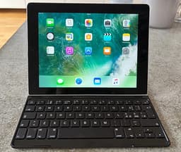 Apple iPad surfplatta 32 GB