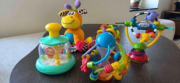 Bebisleksaker, totalpris allt tillsammans 280 kr
