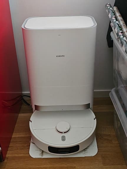 Xiaomi Robot Vacuum X20+ i mycket bra skick inkl. helt nya tillbehör