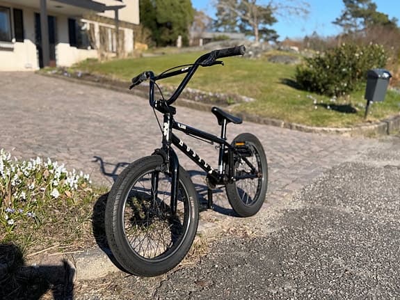 BMX 18 ” Blank Hustla