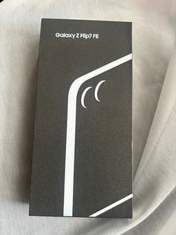 Samsung Galaxy Z Flip7 FE mobiltelefon 256 GB svart