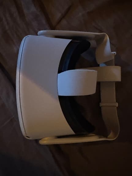 Meta Quest 2 VR‑headset med handkontroller vit 128 GB