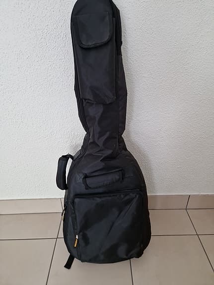 Gitarr för barn, mkt fin
