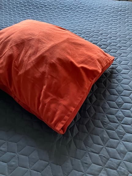 Jysk kuddfodral orange och grå