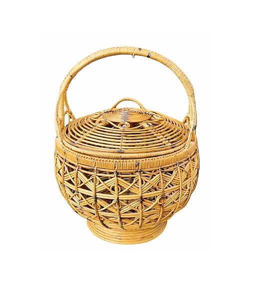 Stor vacker rottingkorg med lock – Välgjord - Mycket fint skick