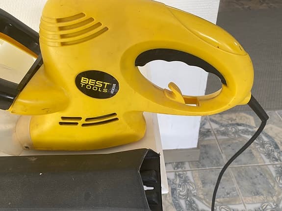 Best Tools elektrisk häcksax gul