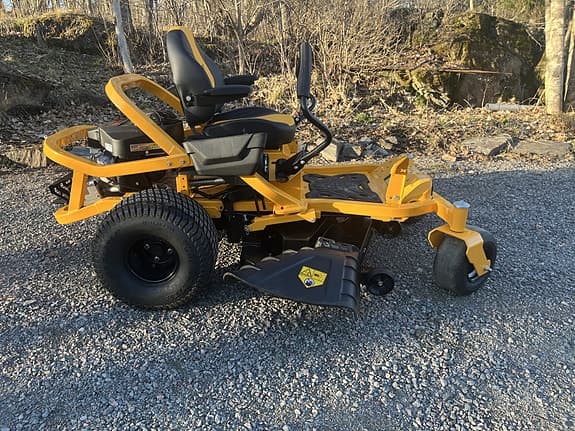 Cub Cadet XZ5 L137 åkgräsklippare