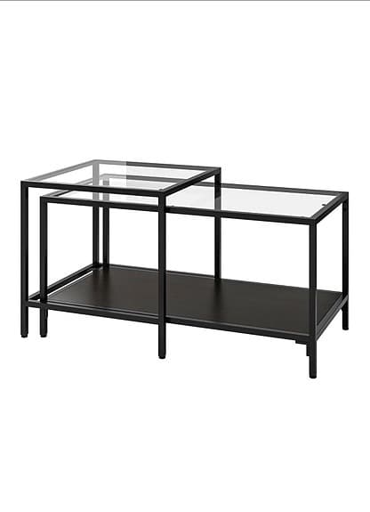 Soffbord i glas och metall – modern stil, mycket bra skick