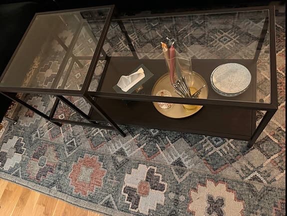 Soffbord i glas och metall – modern stil, mycket bra skick