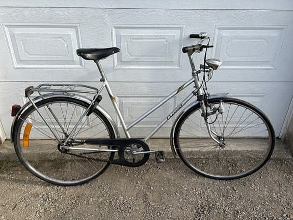 Retro Crescent damcykel 27” 3-växlad (ram 55cm) nyservad i fint skick