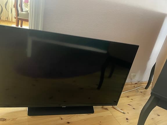 Samsung UE40H4205AW tv 40 tum svart