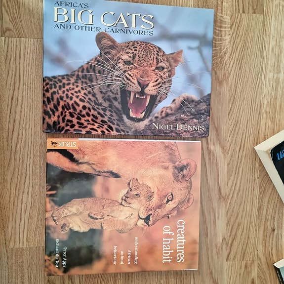 2 böcker om Africa's Big Cats and Creatures of habit