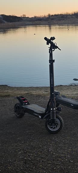 E Wheels E7 Elsparkcykel Dual Motor 2400w Nominell Kukirin