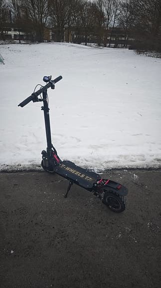 E Wheels E7 Elsparkcykel Dual Motor 2400w Nominell Kukirin
