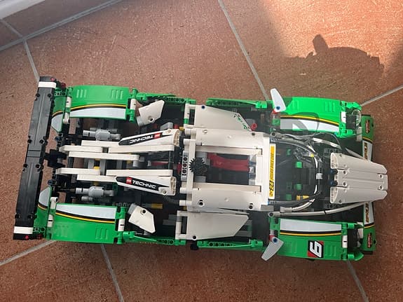 LEGO TECHNIC SPORTBIL
