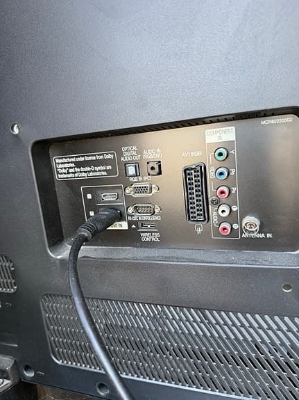 LG TV med fjärrkontroll
