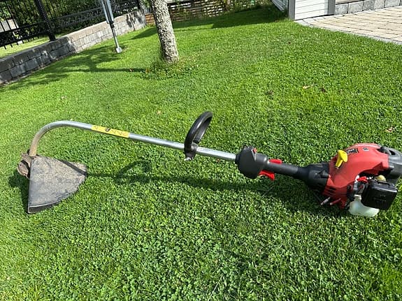 Bensindriven trimmer