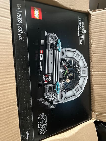 LEGO Star Wars Emperor’s Throne Room byggset 75352 807 delar