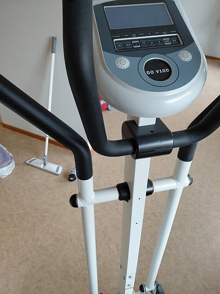 Titan GO V100 crosstrainer vit