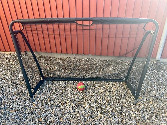 Fotboll/handbollsmål Exit