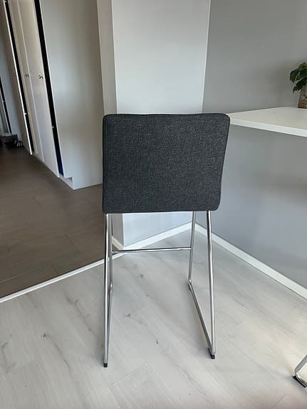 Barstolar från IKEA - mörkgrå