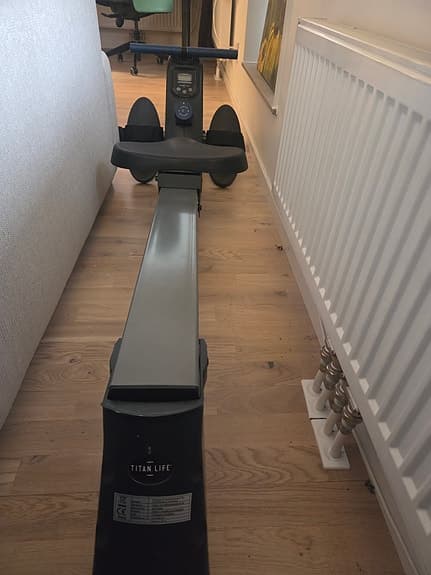 Titan Life roddmaskin med träningsdator