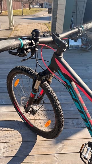 Scott Contessa Scale 710